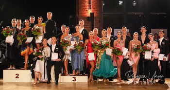 Maksym Mitiev und Michelle Uciteli beim Deutschland-Cup (Foto: Stolzenbach) Siegerehrung mit allen Finalpaaren (Foto: R. Unger)